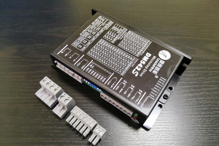 Цифровой драйвер DM 542S Leadshine шагового двигателя  - комплектующие для ЧПУ Центр